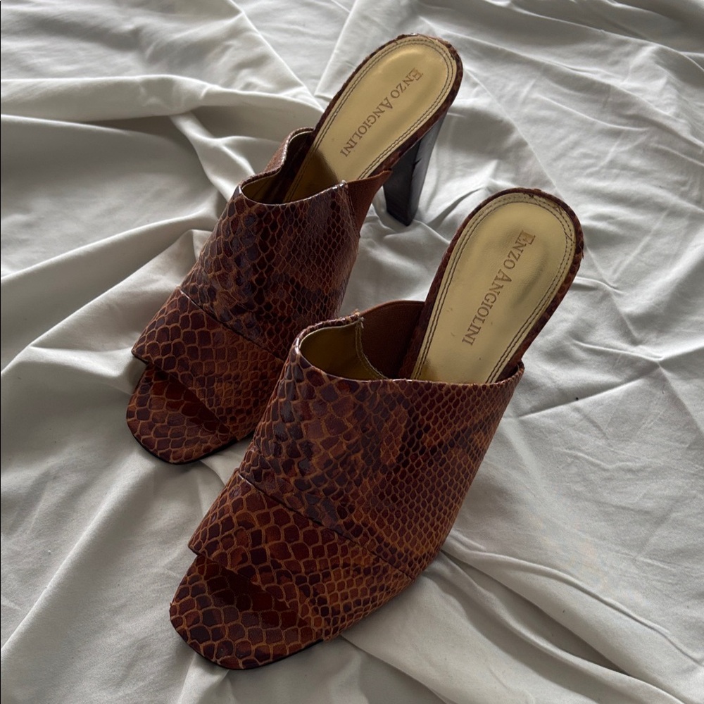 Enzo Angiolini Snake Pattern Mules - Picture 4 of 9